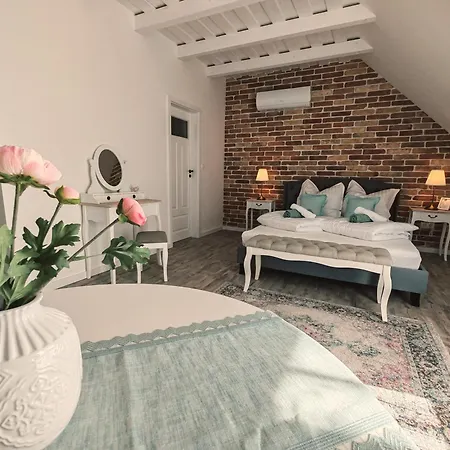 Elisoria Superiors Guest house Cserszegtomaj