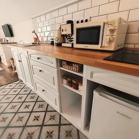 Elisoria Superiors בית הארחה