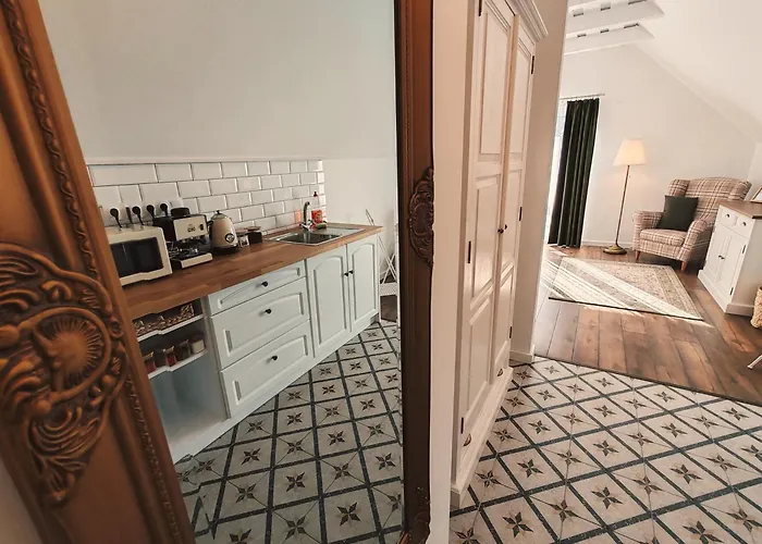 Elisoria Superiors בית הארחה